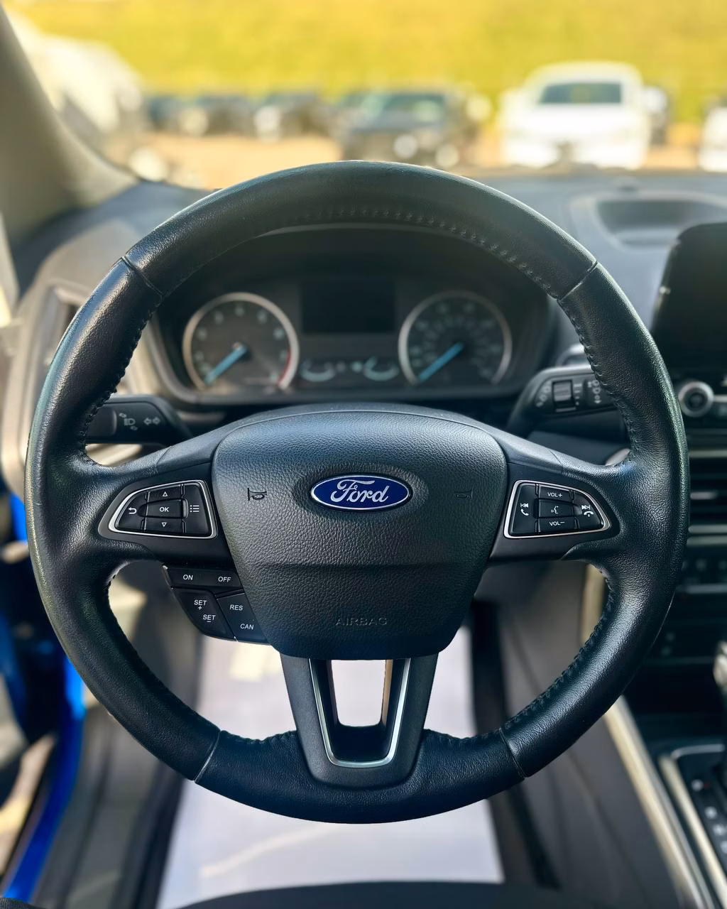 Ford EcoSport фото 15
