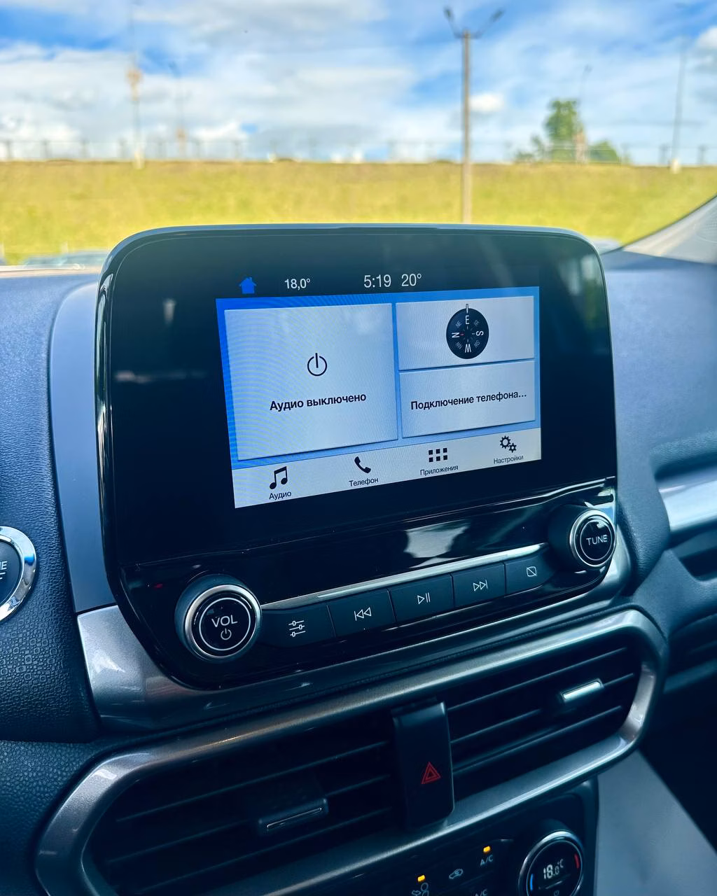 Ford EcoSport фото 19