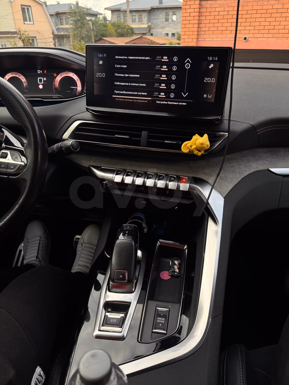 Peugeot 3008 фото 8
