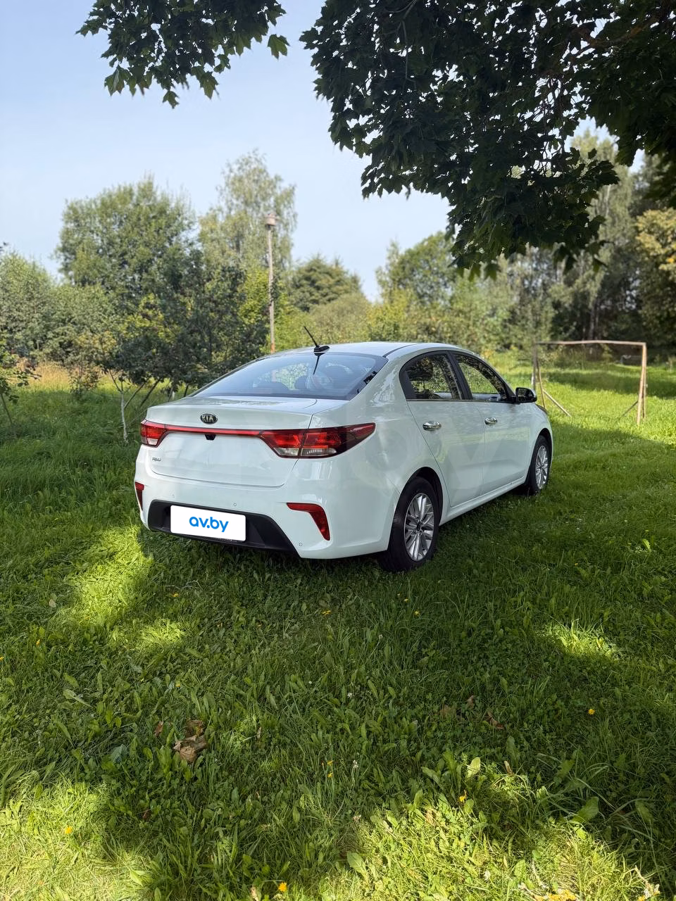 Kia Rio фото 5