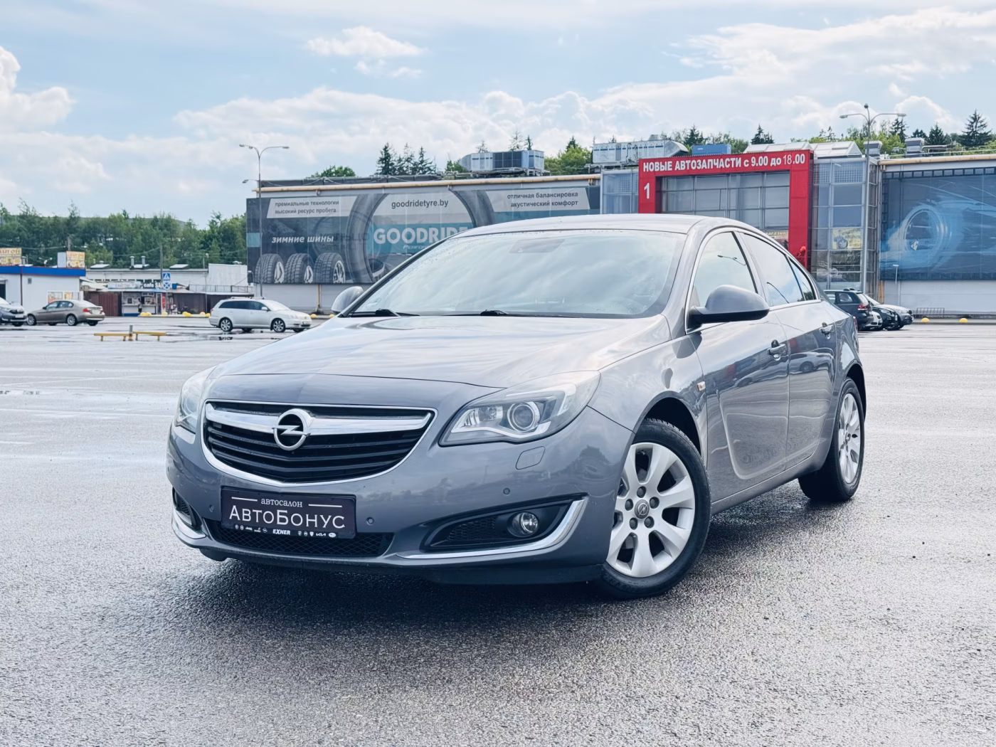 Opel Insignia фото 2