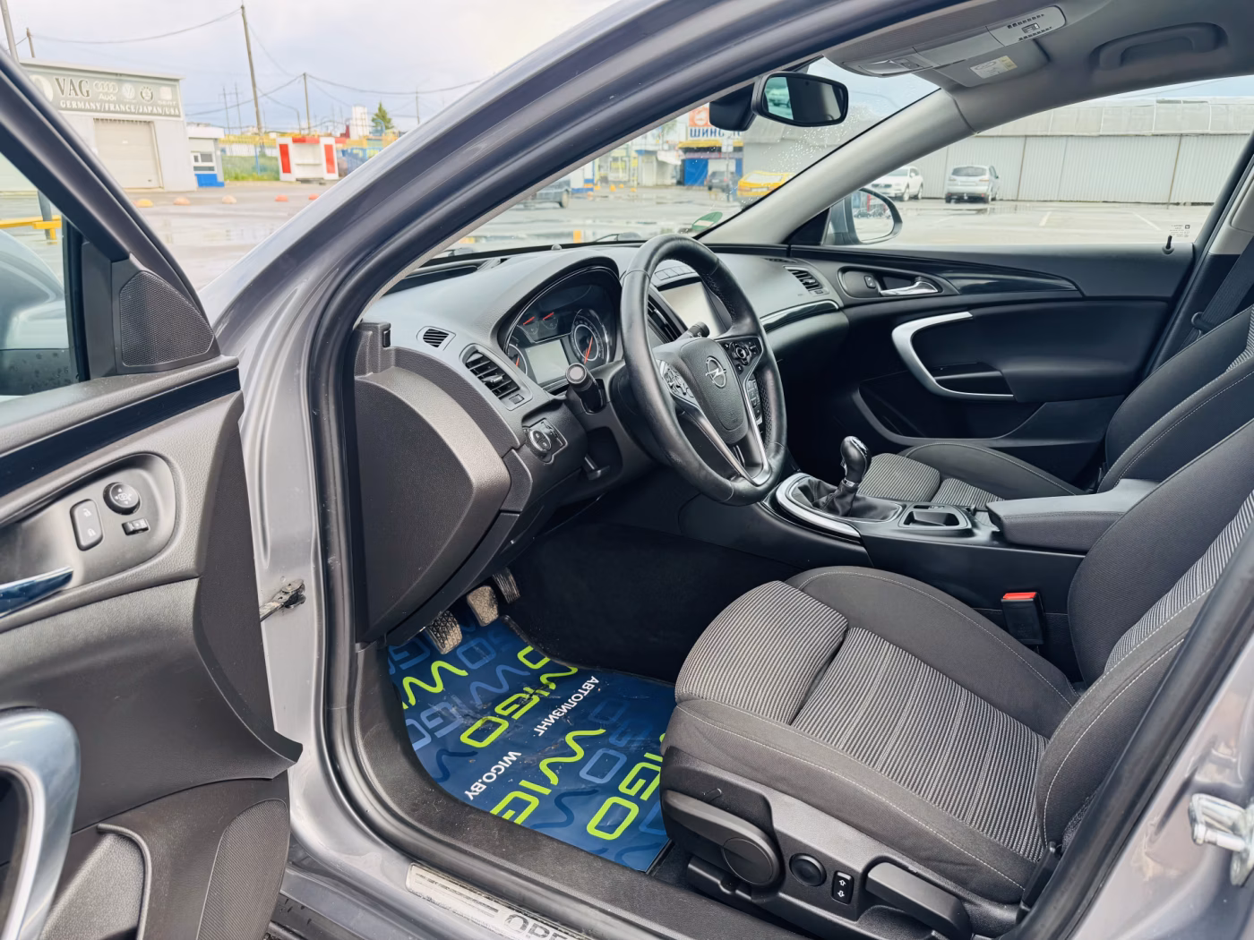 Opel Insignia фото 5