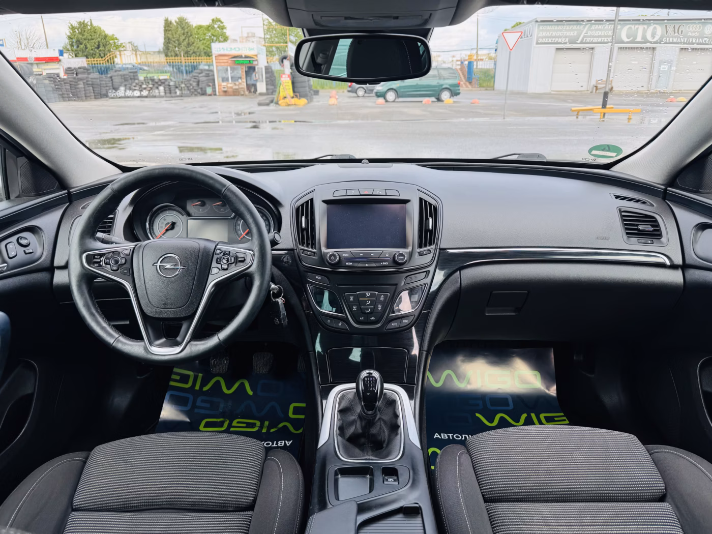 Opel Insignia фото 8