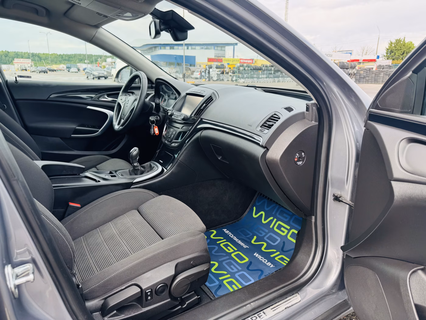 Opel Insignia фото 9