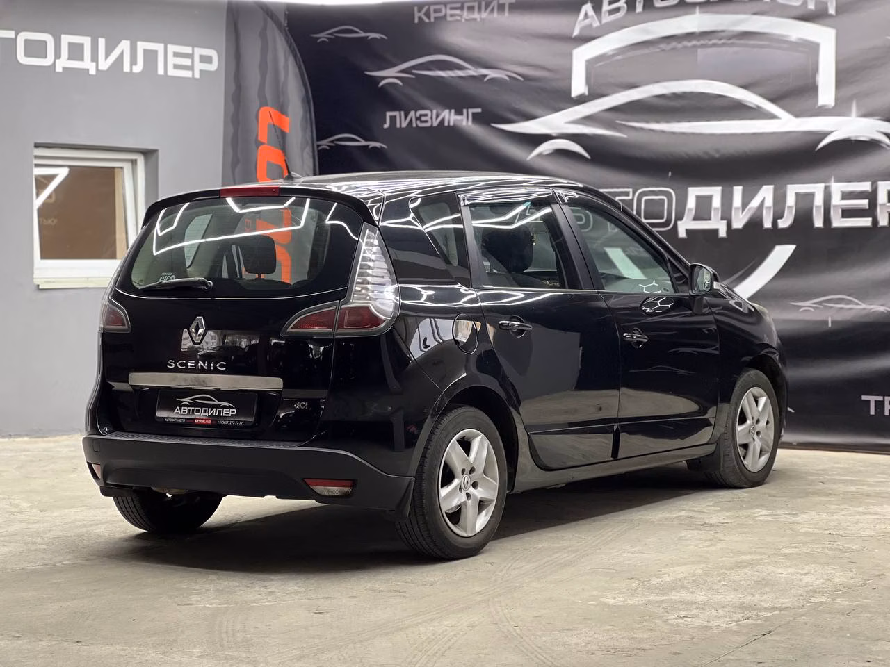 Renault Scenic фото 6