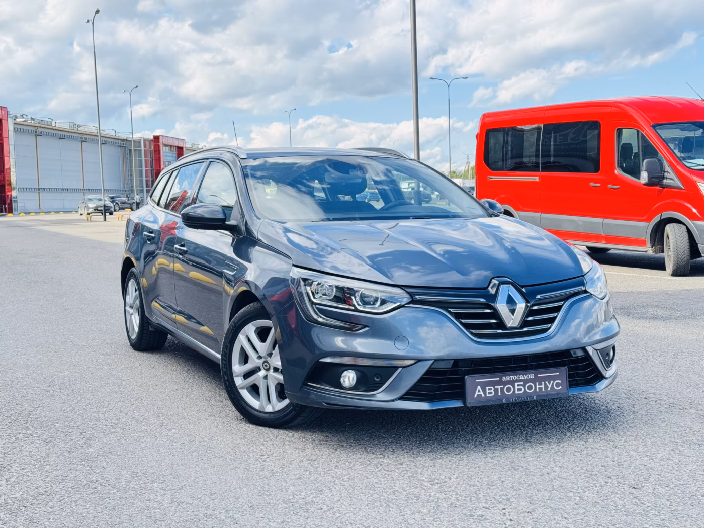 Renault Megane фото 3