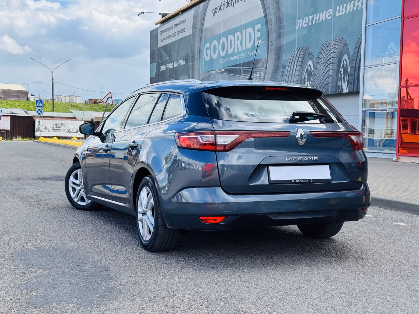 Renault Megane фото 4