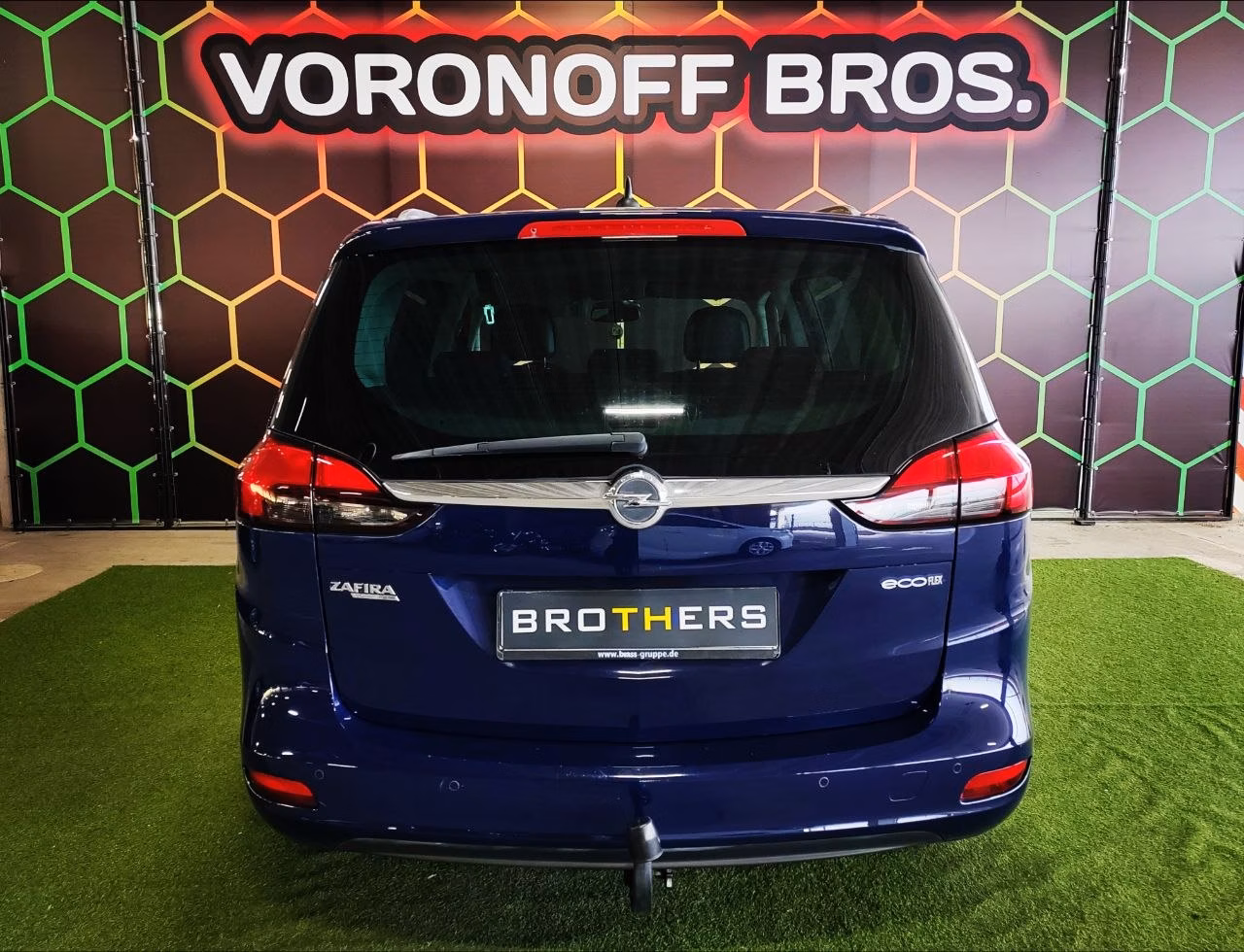 Opel Zafira фото 3