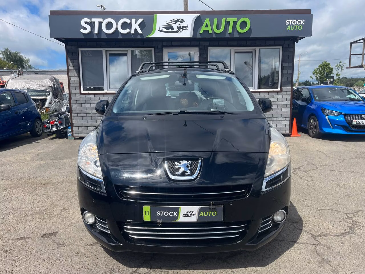 Peugeot 5008 фото 2