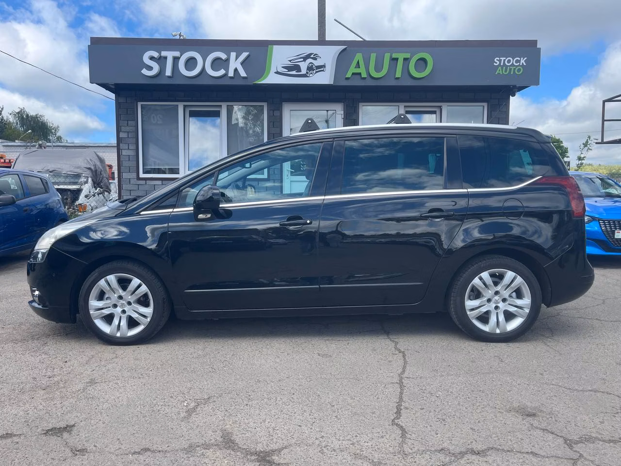 Peugeot 5008 фото 4