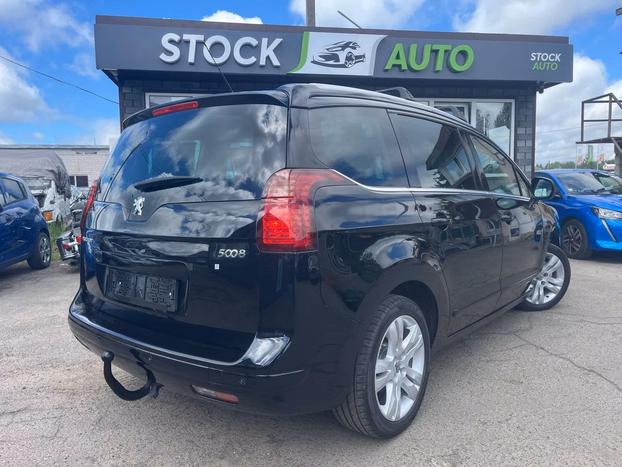 Peugeot 5008 фото 6