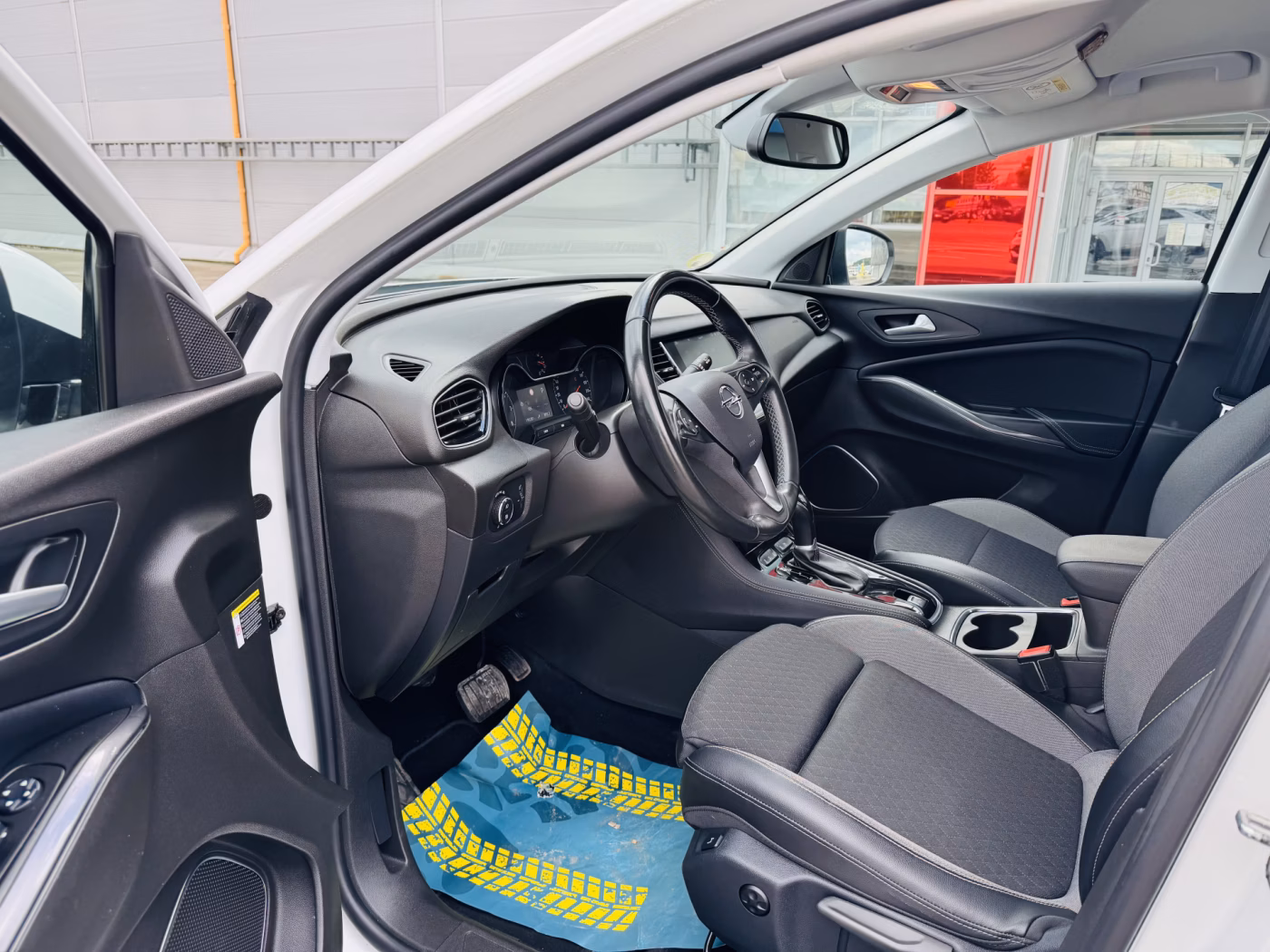 Opel Grandland X фото 5