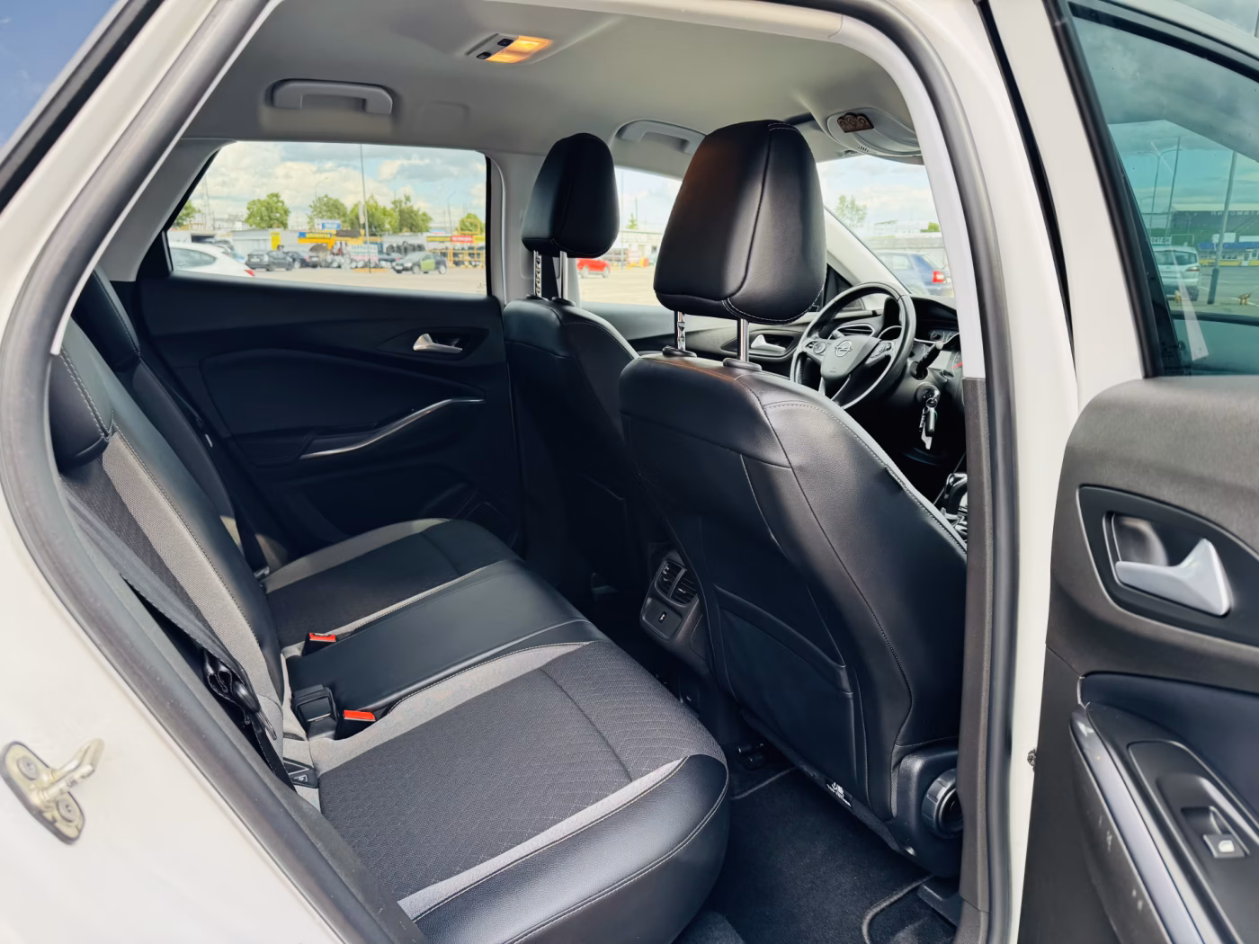 Opel Grandland X фото 7