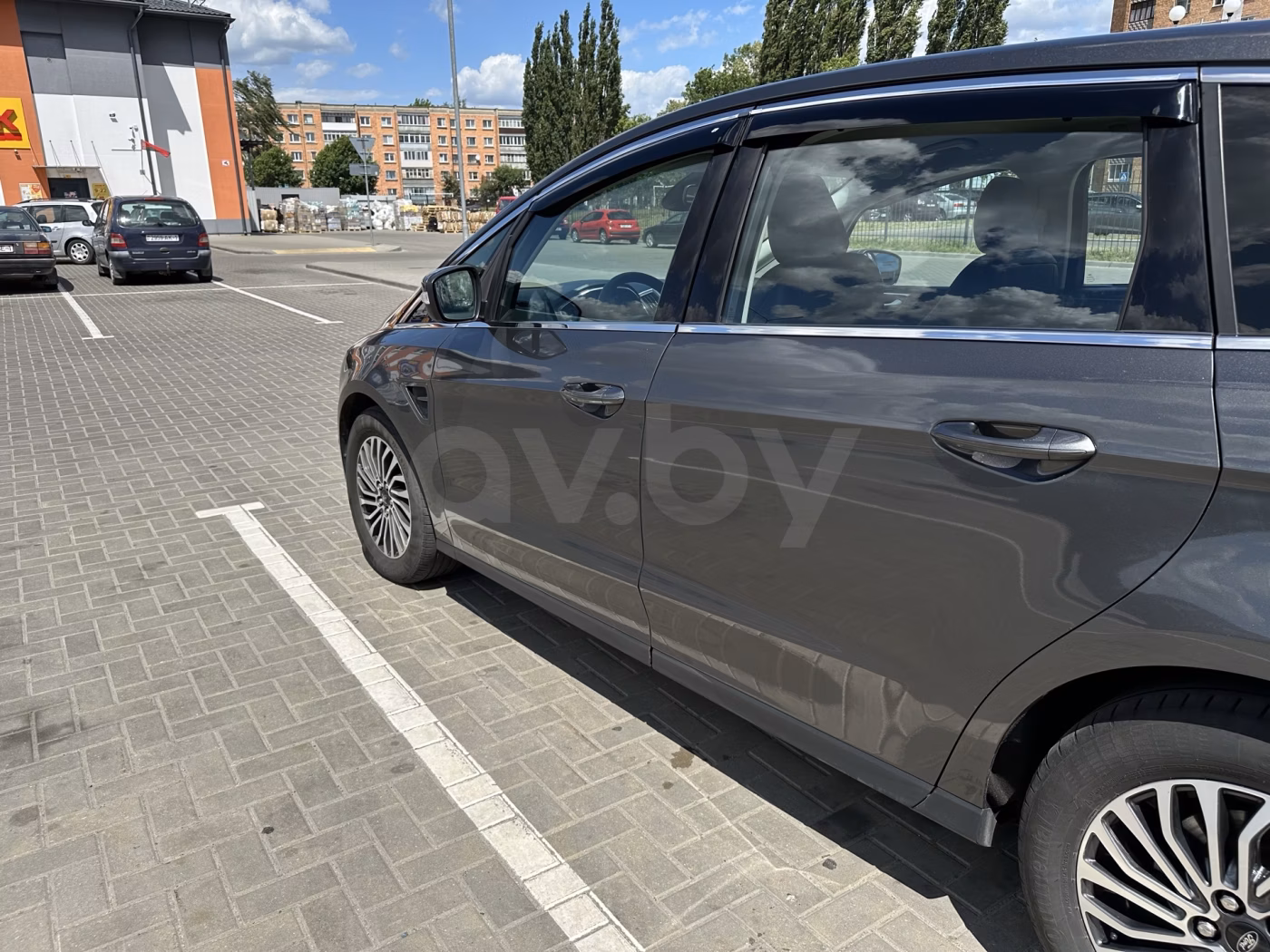 Ford S-MAX фото 3