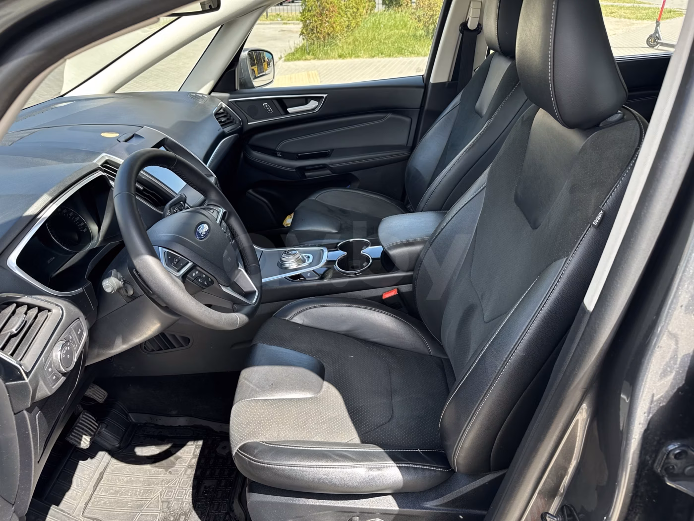 Ford S-MAX фото 8