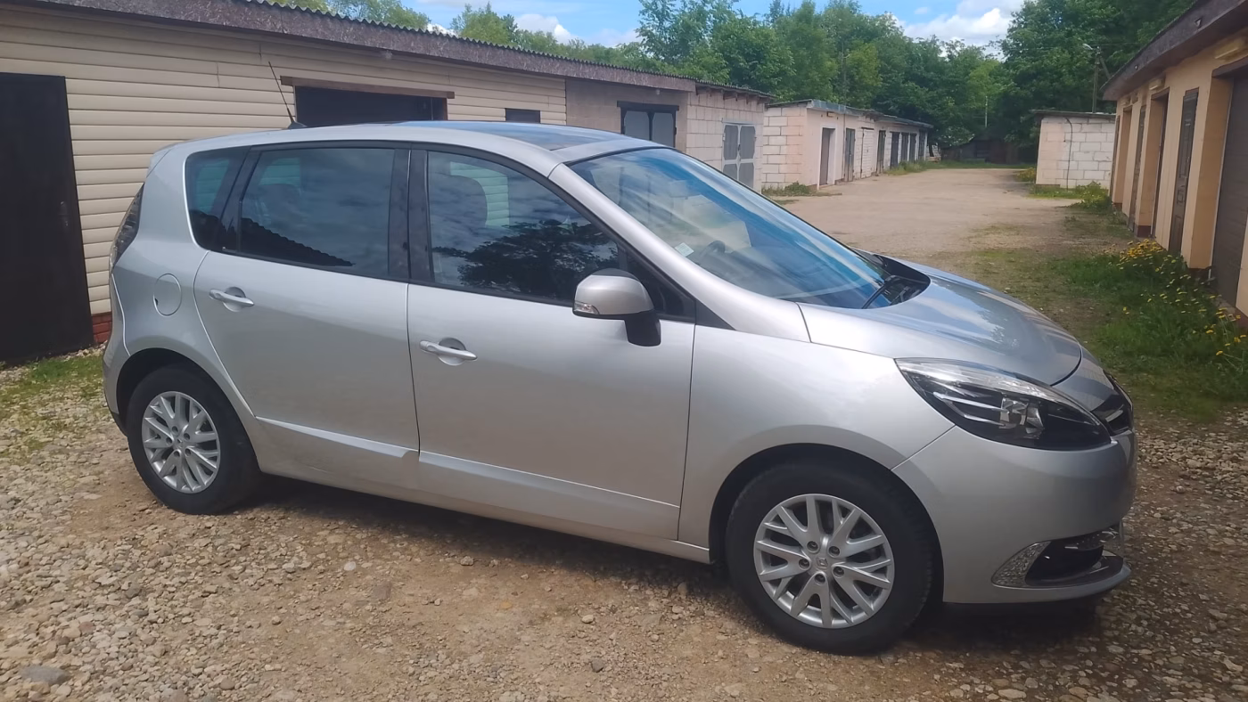 Renault Scenic фото 7