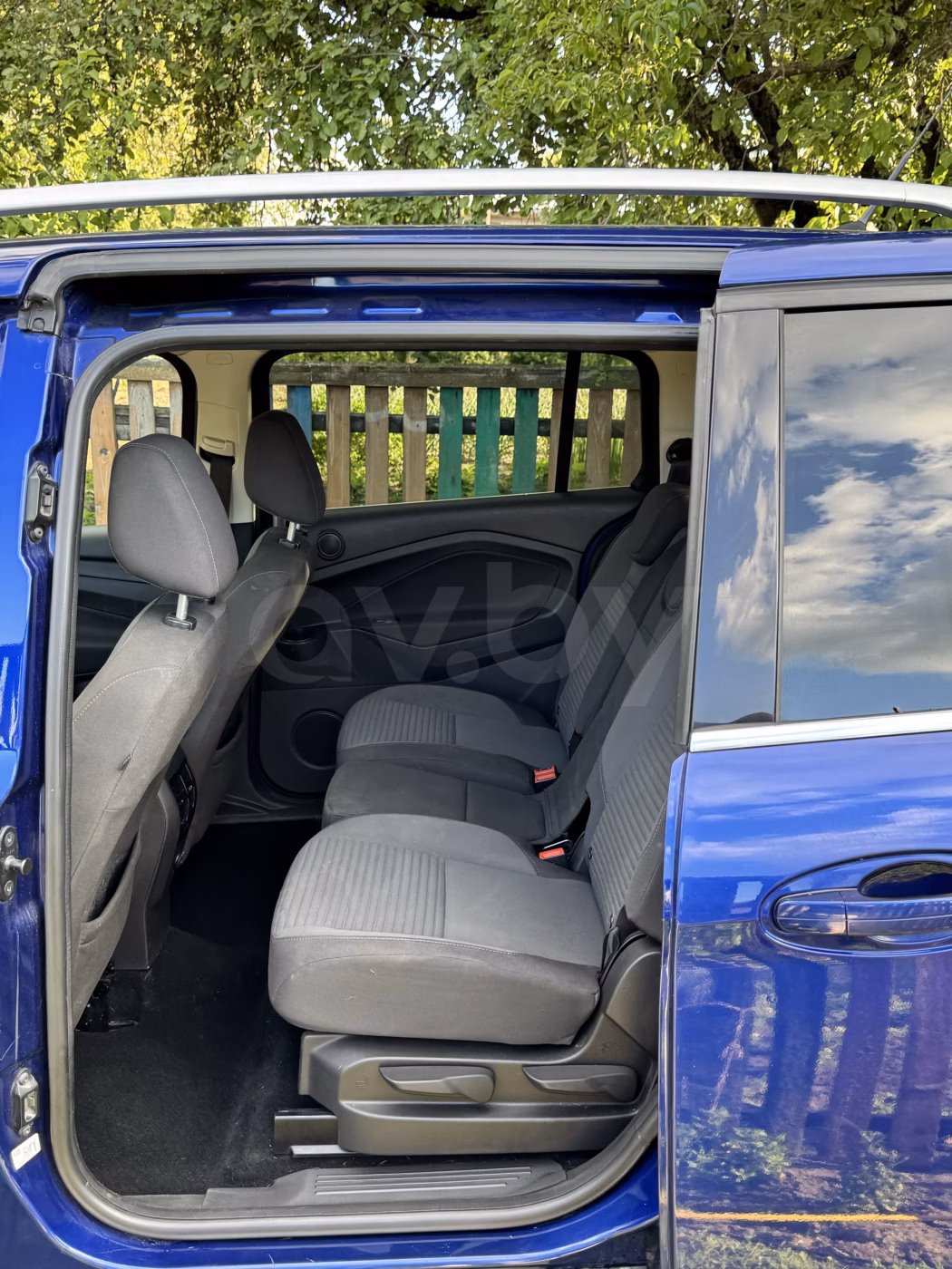 Ford Grand C-Max фото 12