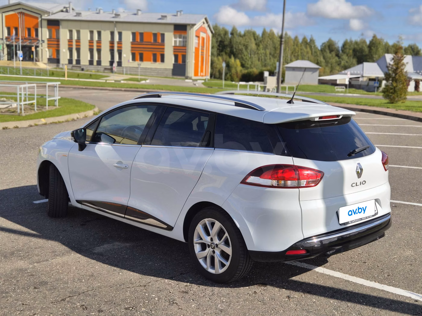 Renault Clio фото 3