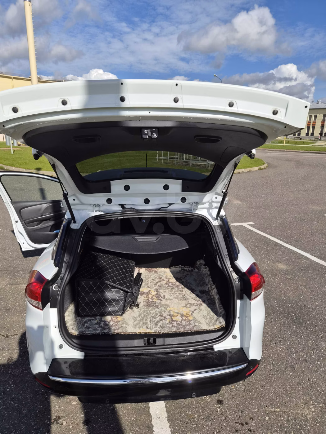 Renault Clio фото 11