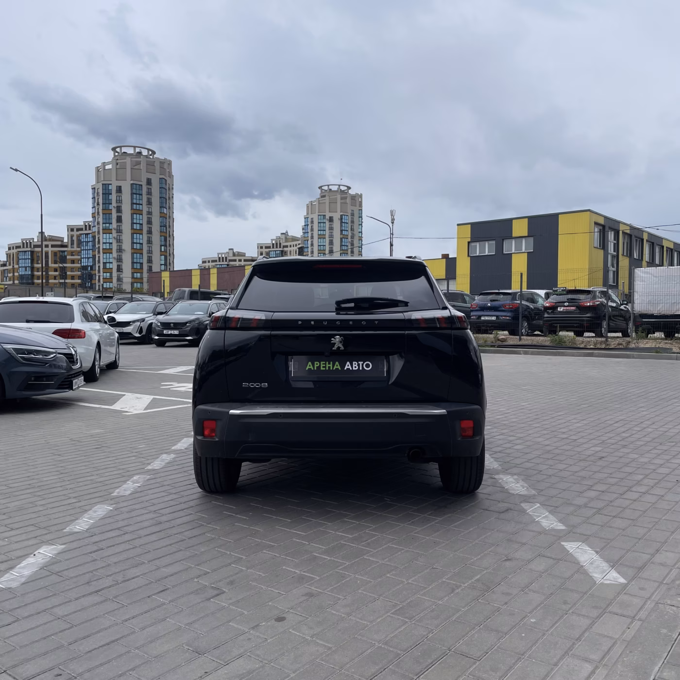Peugeot 2008 фото 5