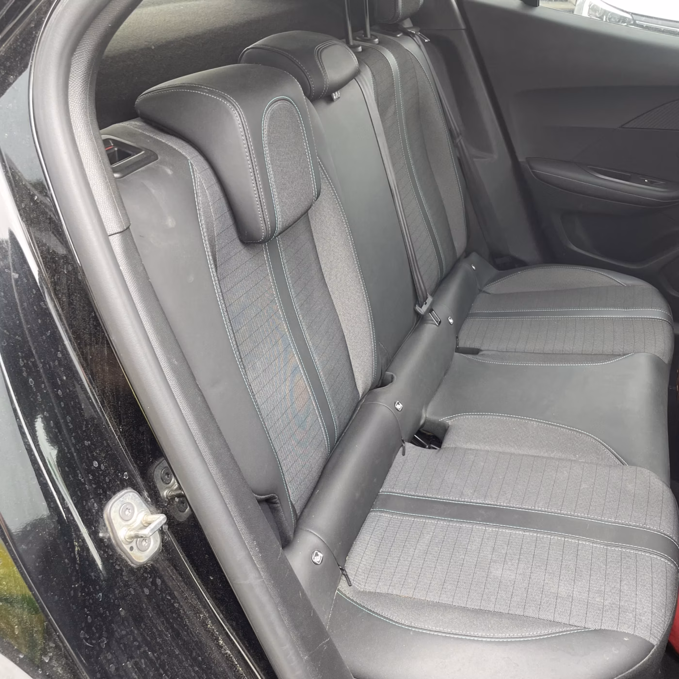 Peugeot 2008 фото 20