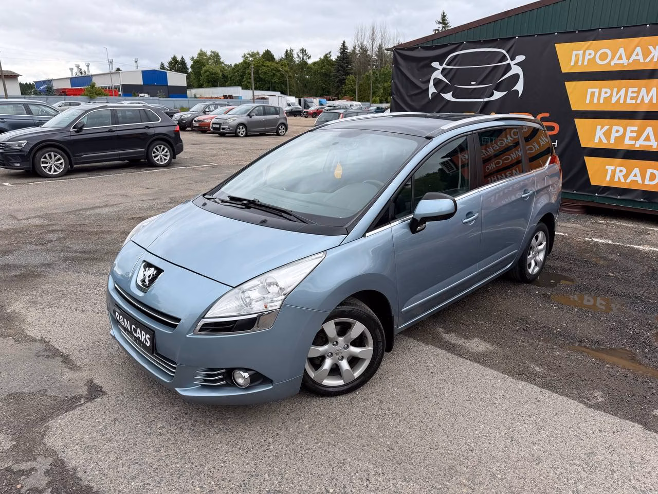 Peugeot 5008 фото 9