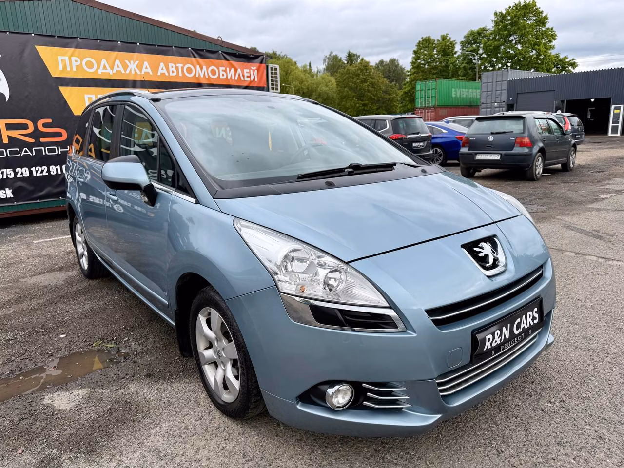 Peugeot 5008 фото 17