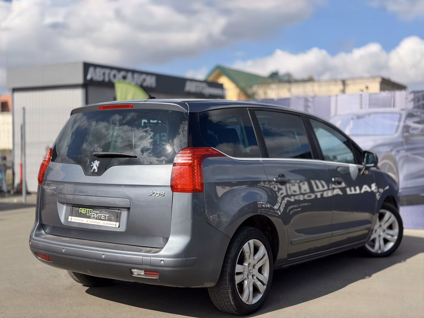 Peugeot 5008 фото 7