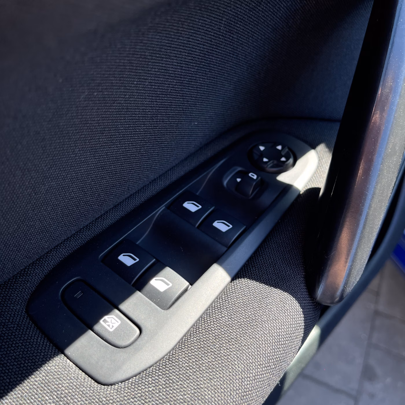 Peugeot 308 фото 10