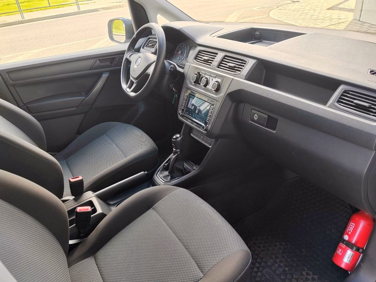 Volkswagen Caddy фото 7