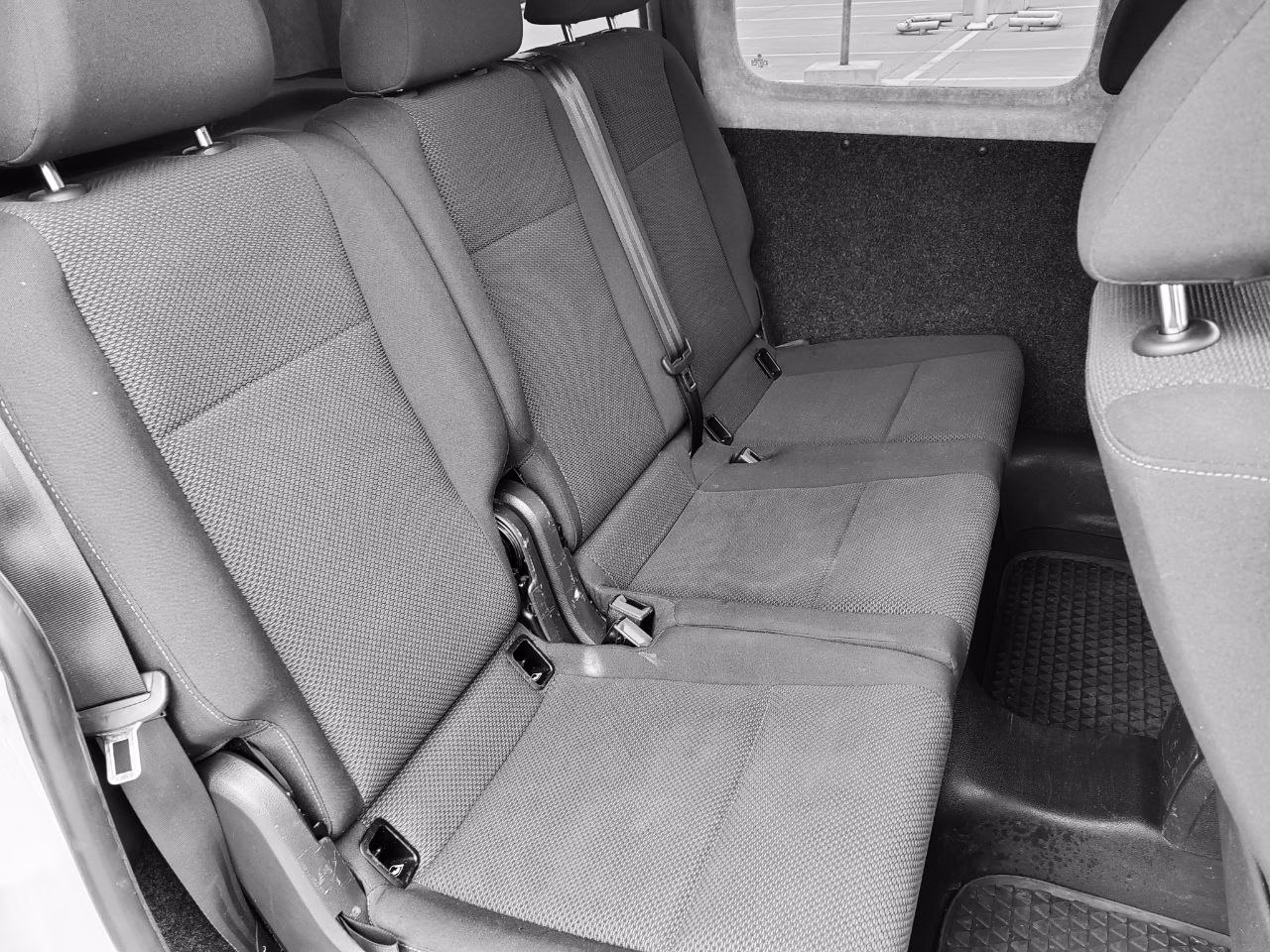 Volkswagen Caddy фото 9