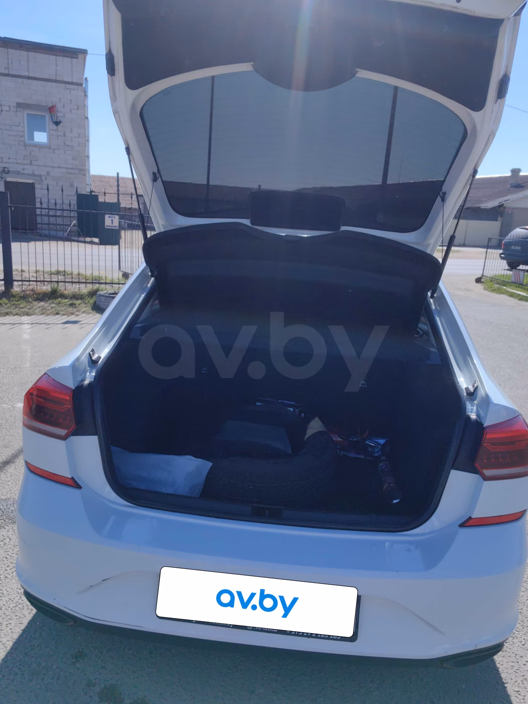 Volkswagen Polo фото 6
