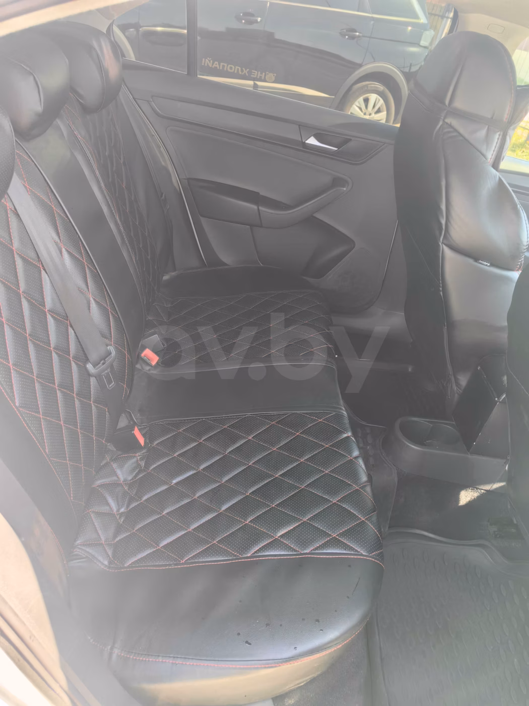 Volkswagen Polo фото 11