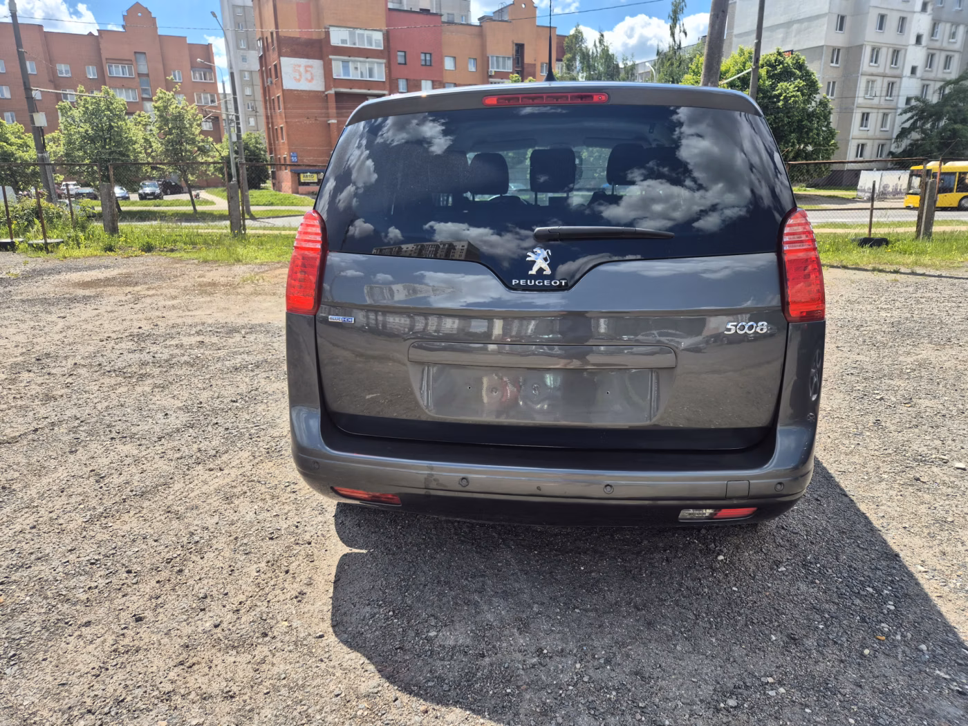 Peugeot 5008 фото 4