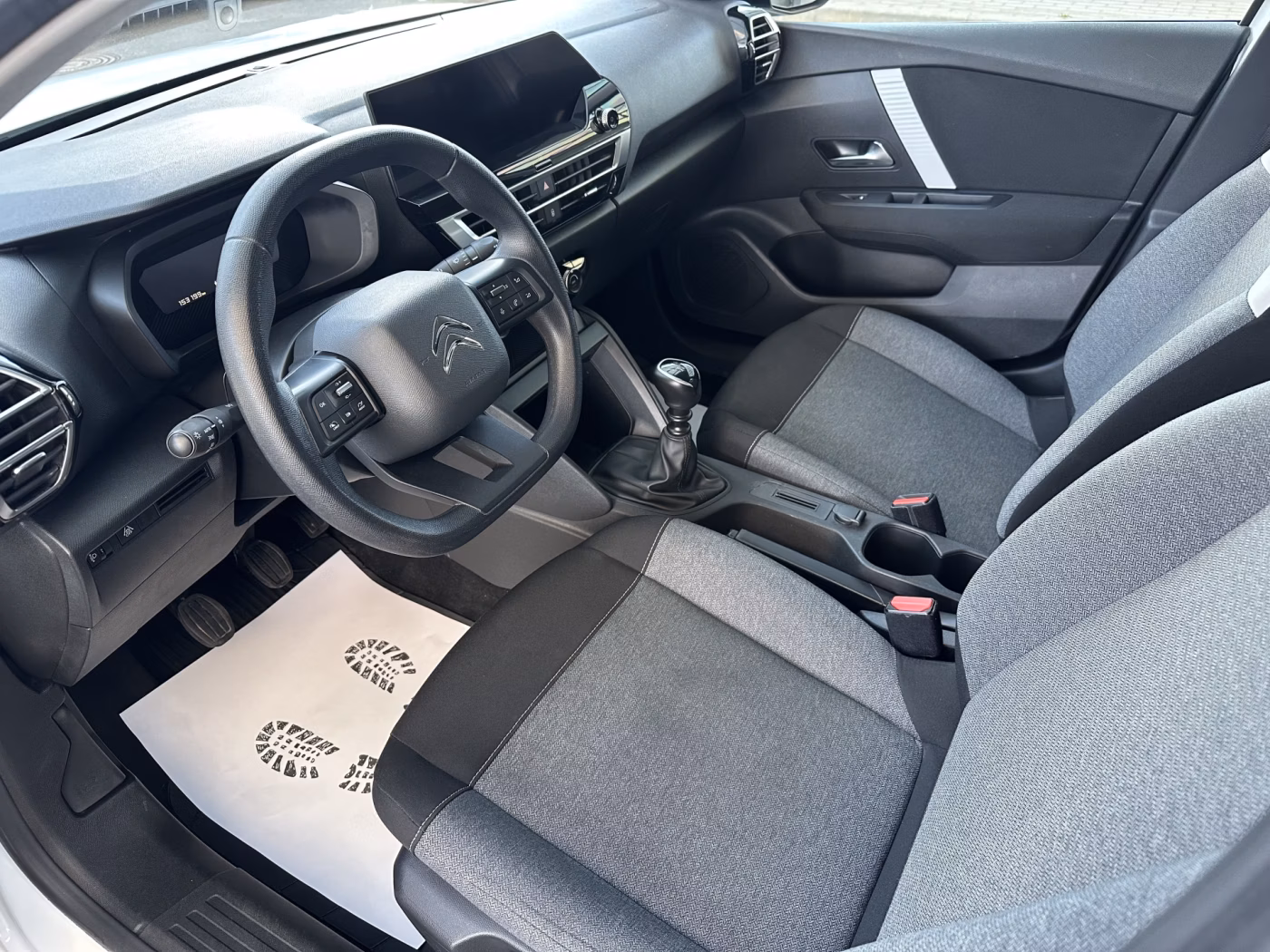 Citroen C4 фото 8