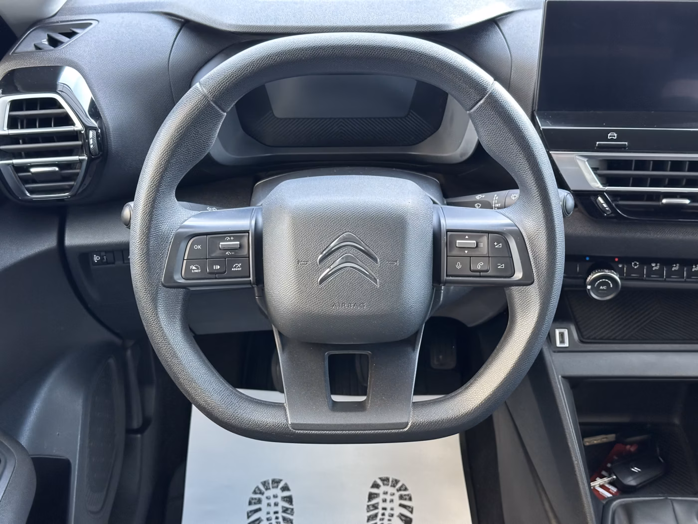 Citroen C4 фото 10