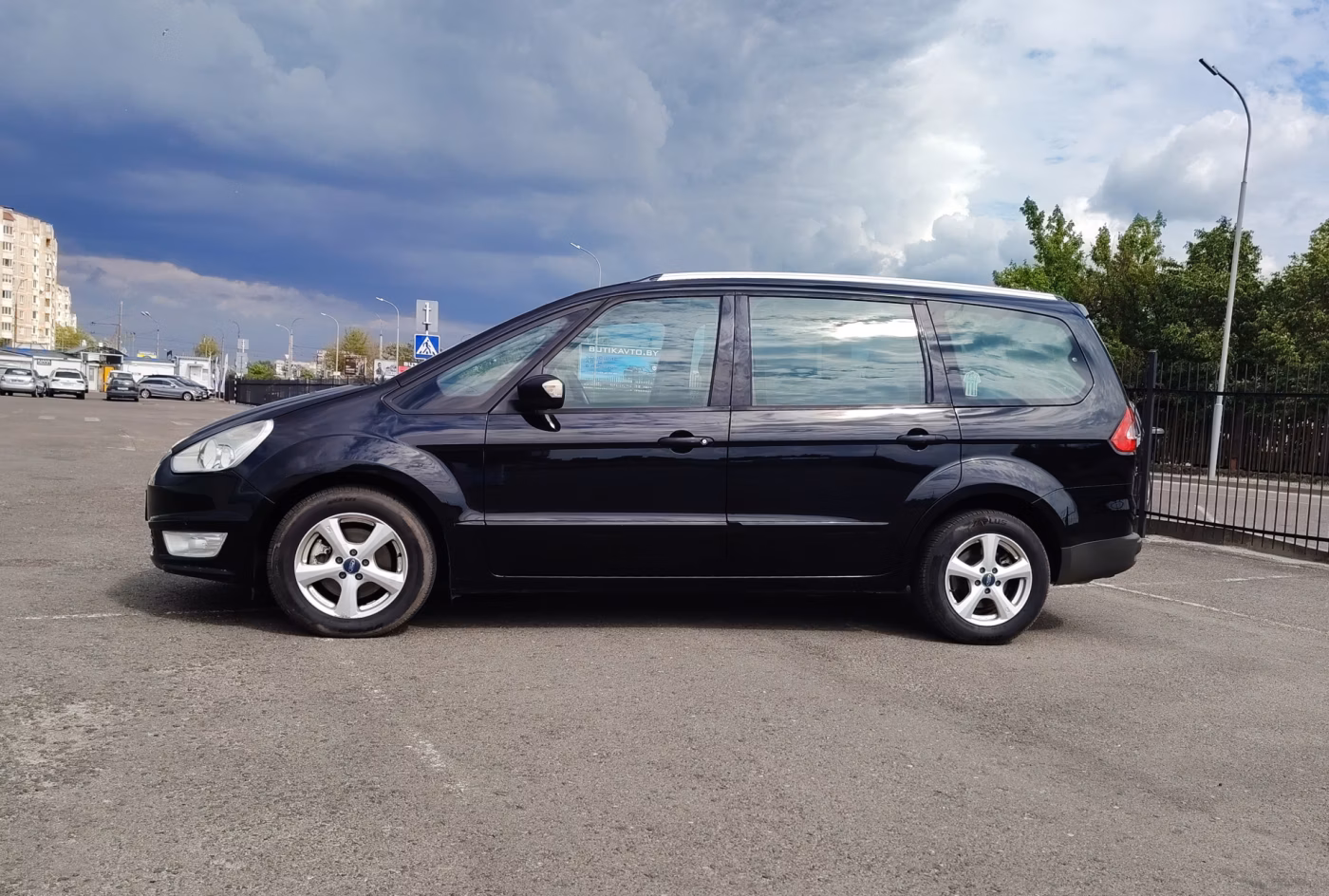 Ford Galaxy фото 4