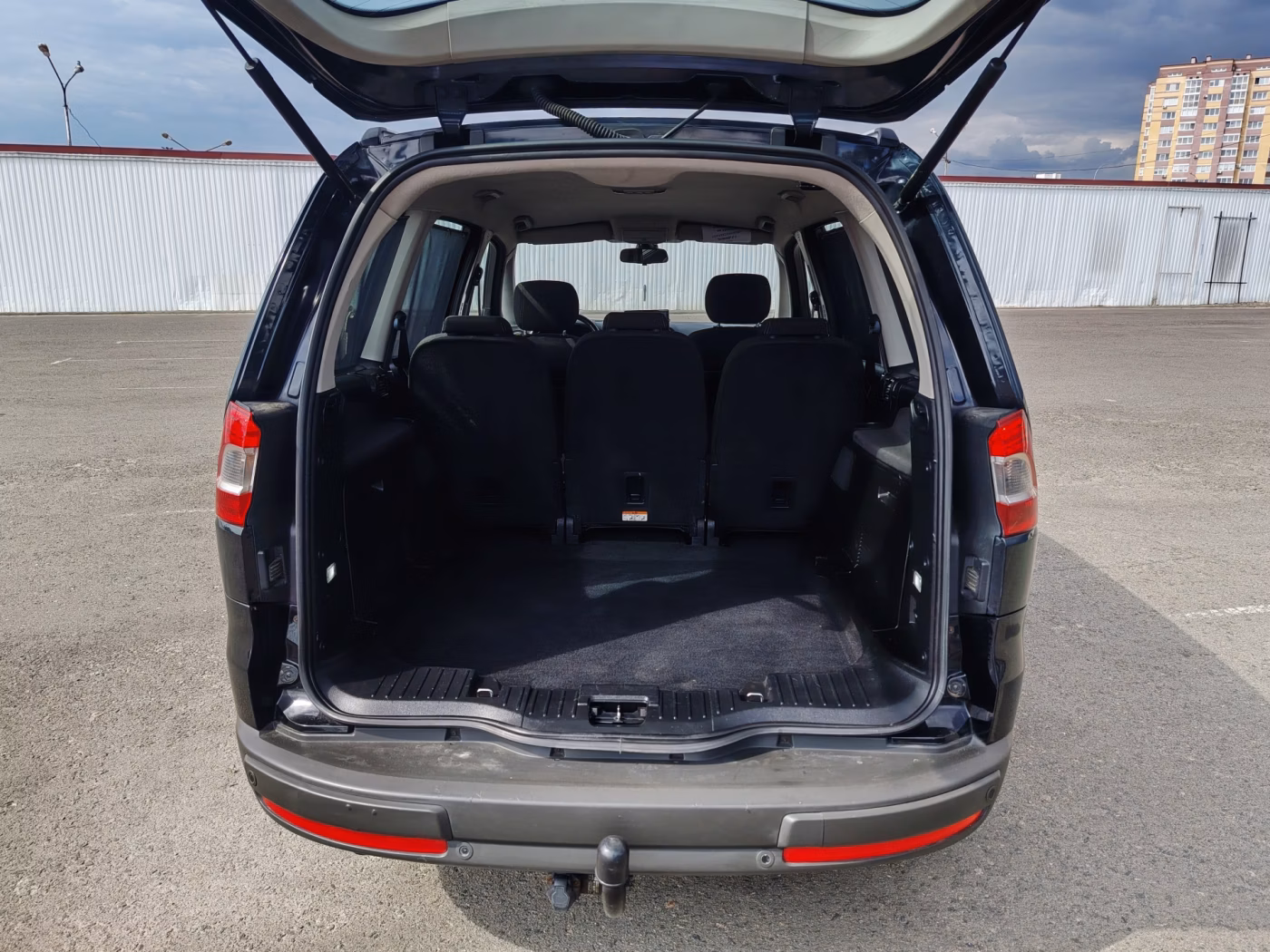 Ford Galaxy фото 20