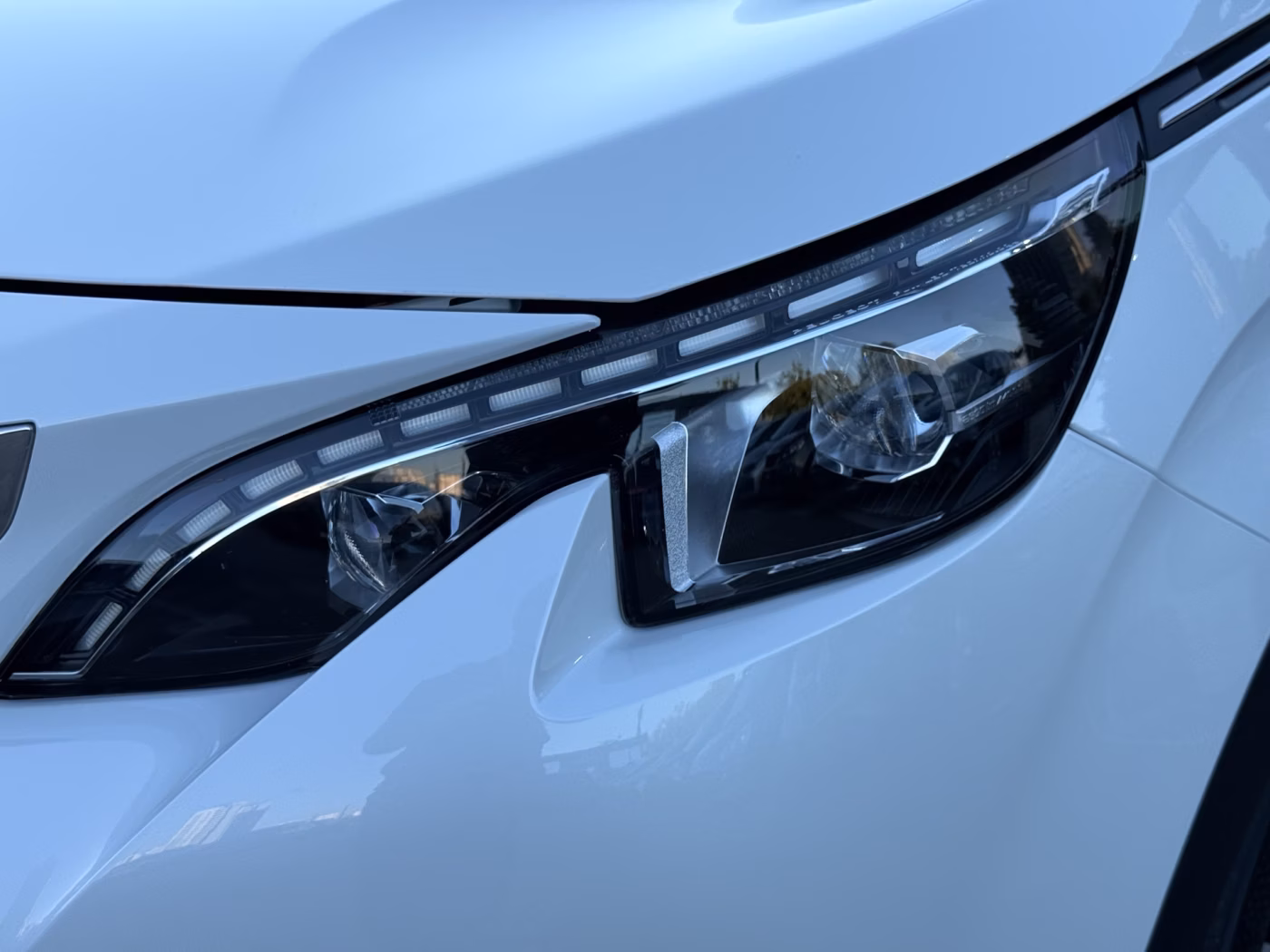 Peugeot 5008 фото 12