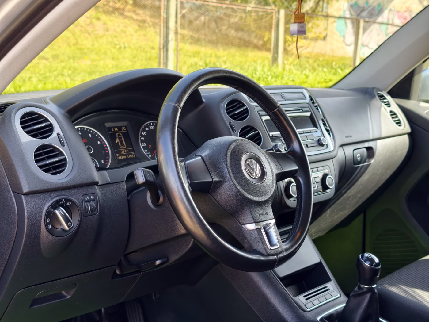 Volkswagen Tiguan фото 9