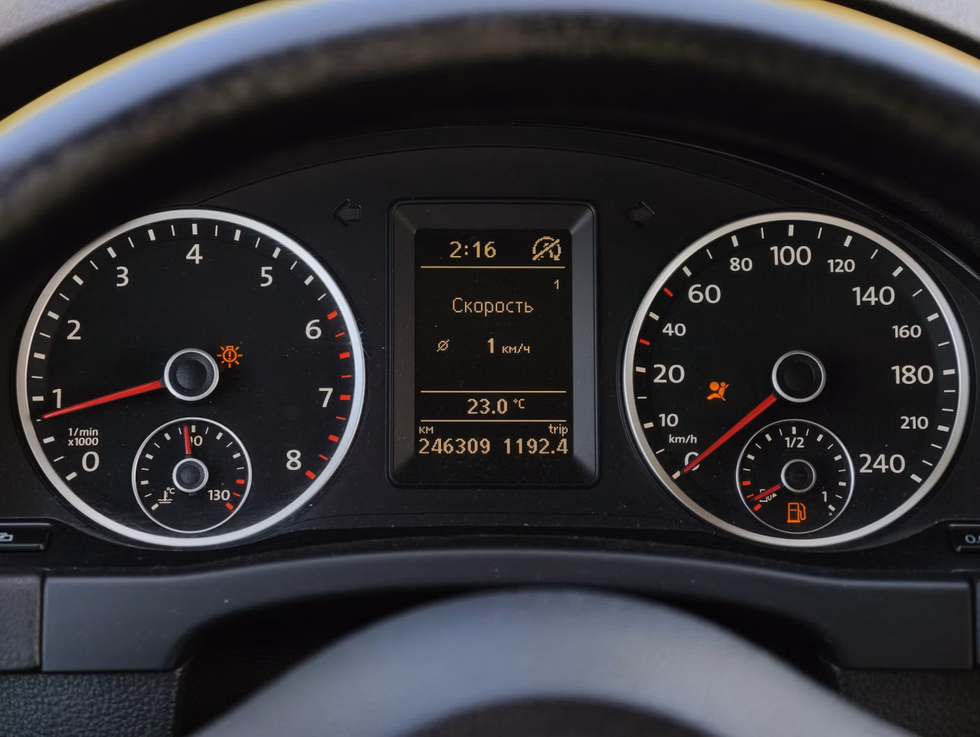 Volkswagen Tiguan фото 17