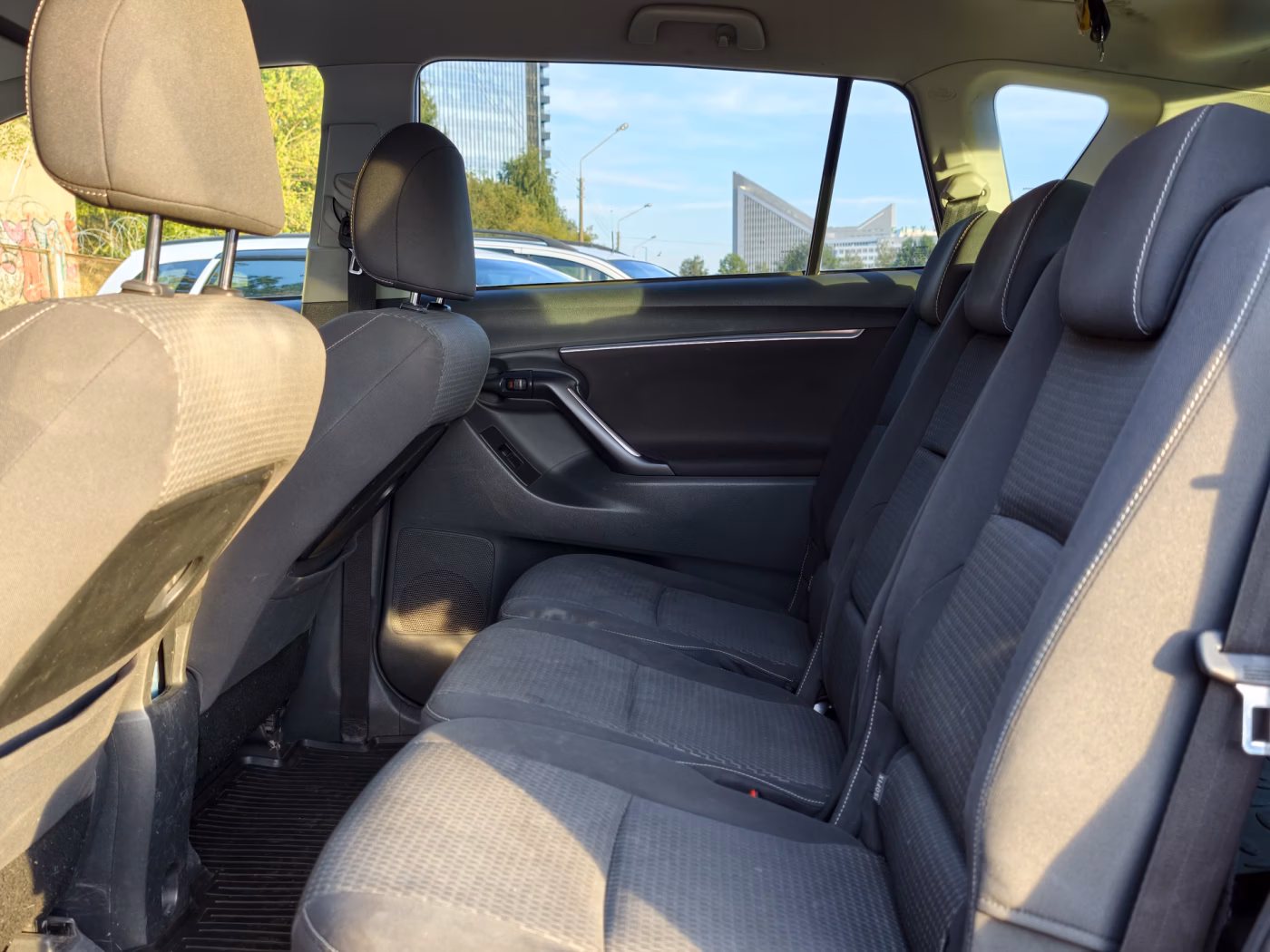 Toyota Verso фото 11