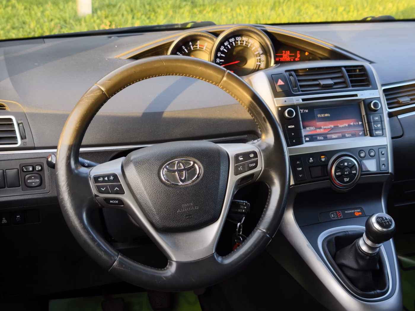 Toyota Verso фото 14