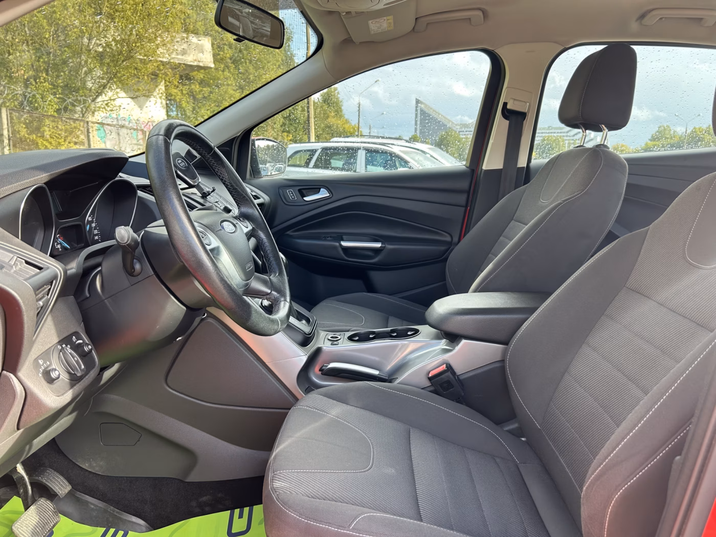 Ford Kuga фото 10