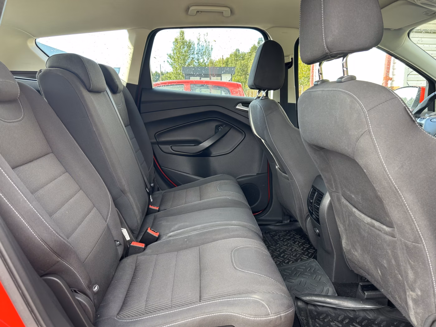Ford Kuga фото 12