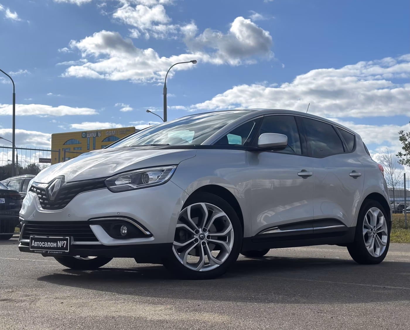 Renault Scenic фото 2