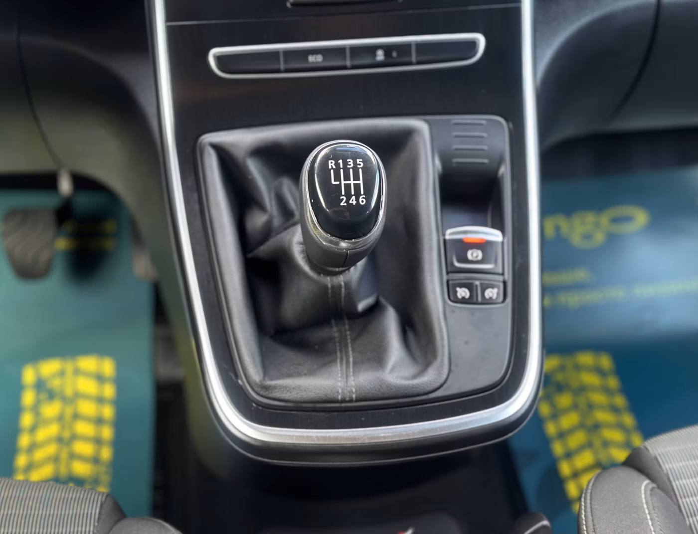 Renault Scenic фото 15