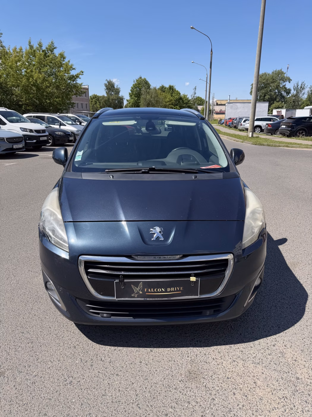 Peugeot 5008 фото 2