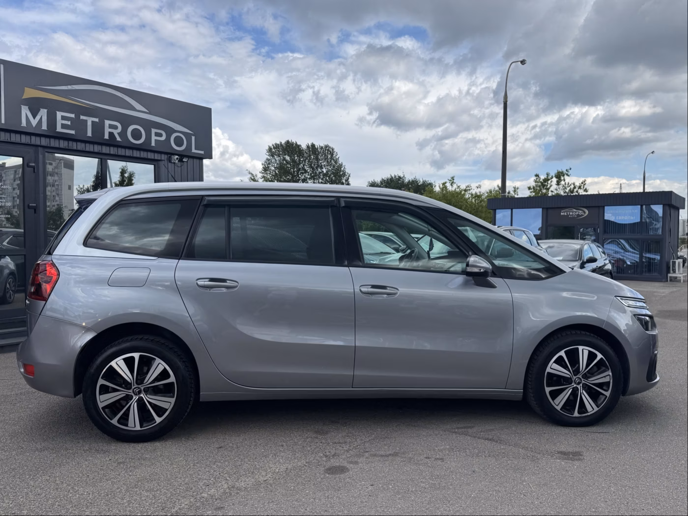 Citroen C4 Picasso фото 8