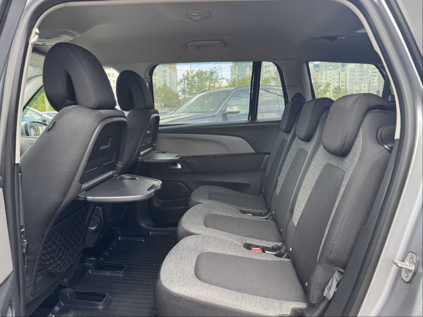Citroen C4 Picasso фото 12